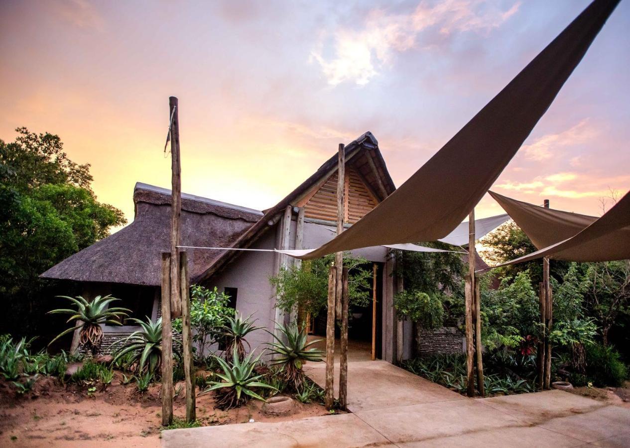 Royal Thonga Safari Lodge Sihangwane Buitenkant foto